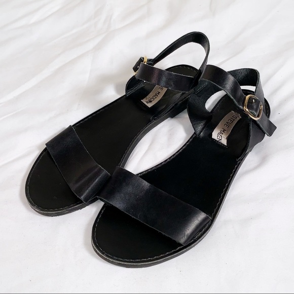 Steve Madden Shoes - SOLD Steve Madden Black Flat Sandals Donddi 7